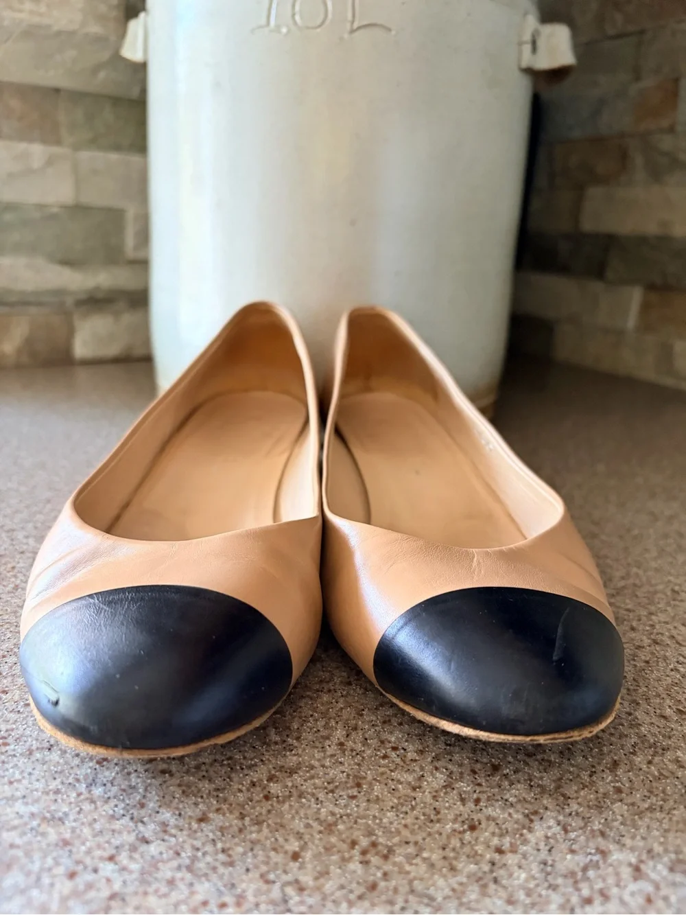 CHANEL Beige/Black Leather Cap Toe Chain Ballet Flats